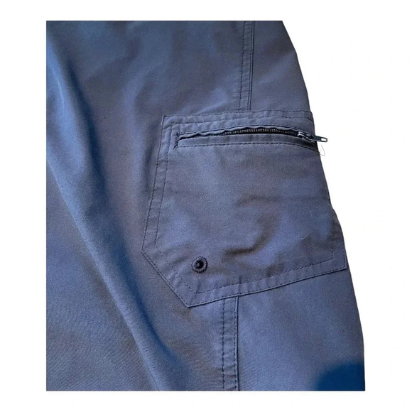 L.L Bean UPF 50+ Charcoal Gray Hiking Shorts Size 10 Women - Picture 7 of 10